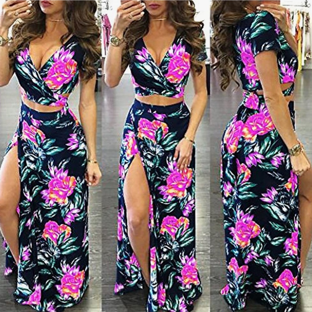Gorgeous Foral Two Piece Slit Maxi